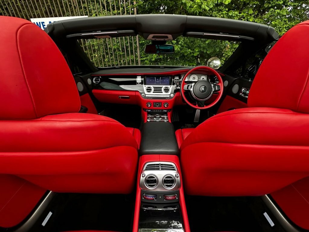 Rolls-Royce Dawn Dawn V12 Purple #27