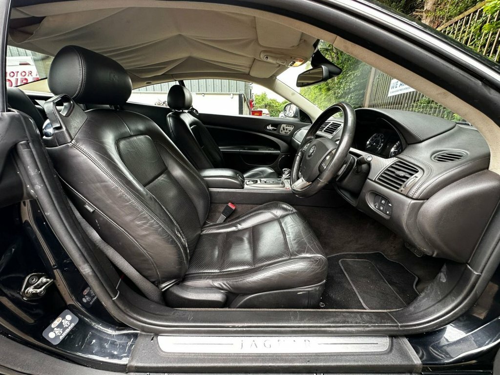 Jaguar XKR 4.2 V8 Euro 4 Silver #19