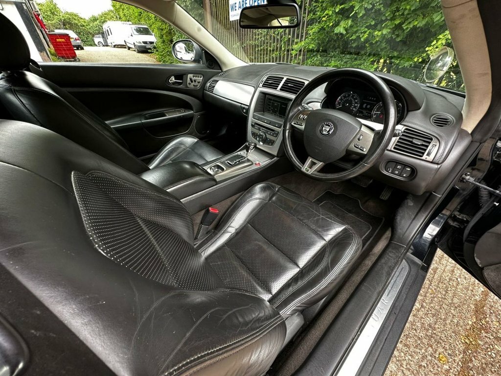 Jaguar XKR 4.2 V8 Euro 4 Silver #20