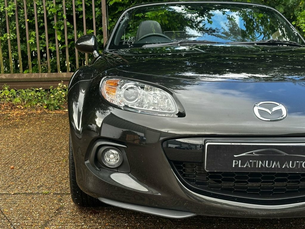 Mazda MX-5  Red #15