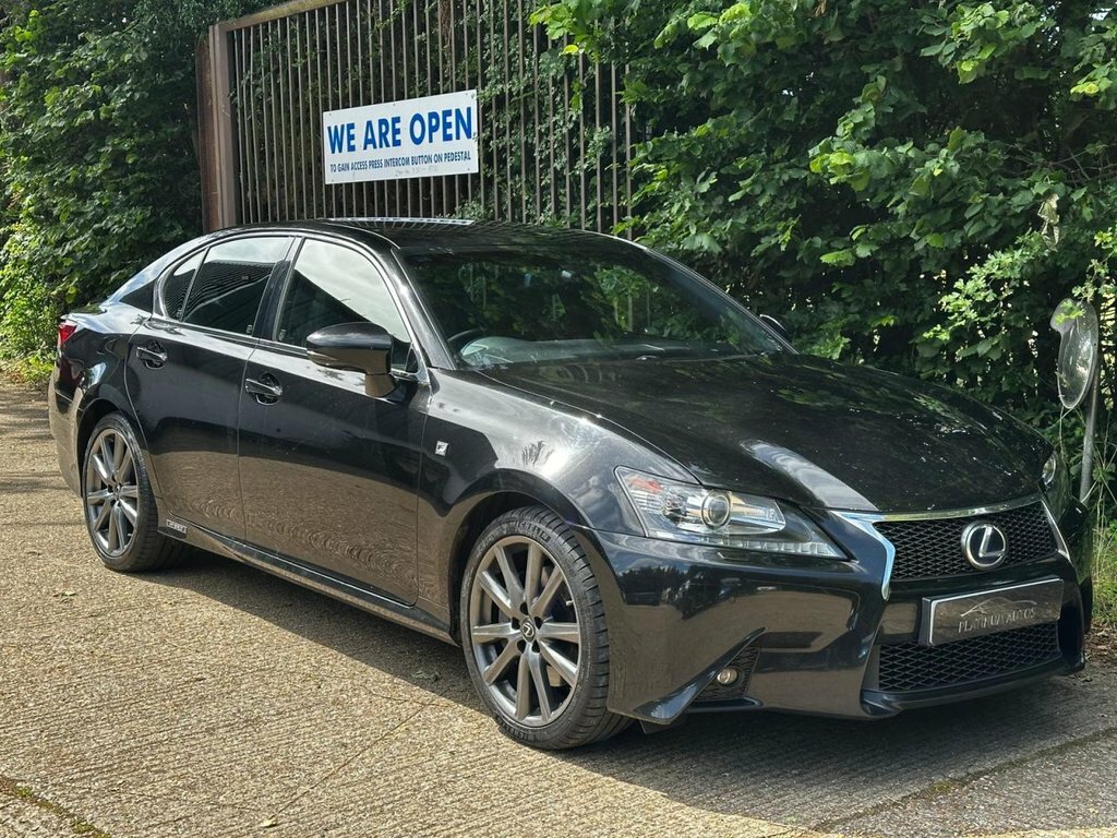 Lexus GS Saloon Black