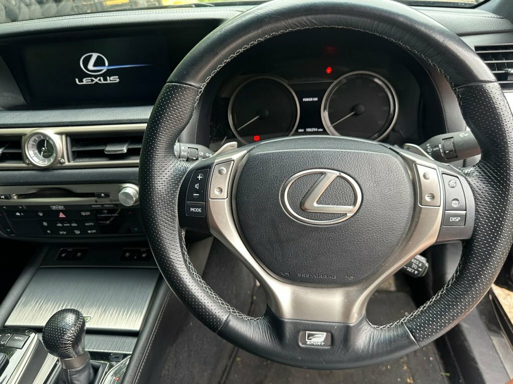 Lexus GS Saloon White #19