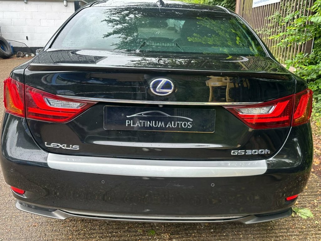 Lexus GS Saloon Black #6