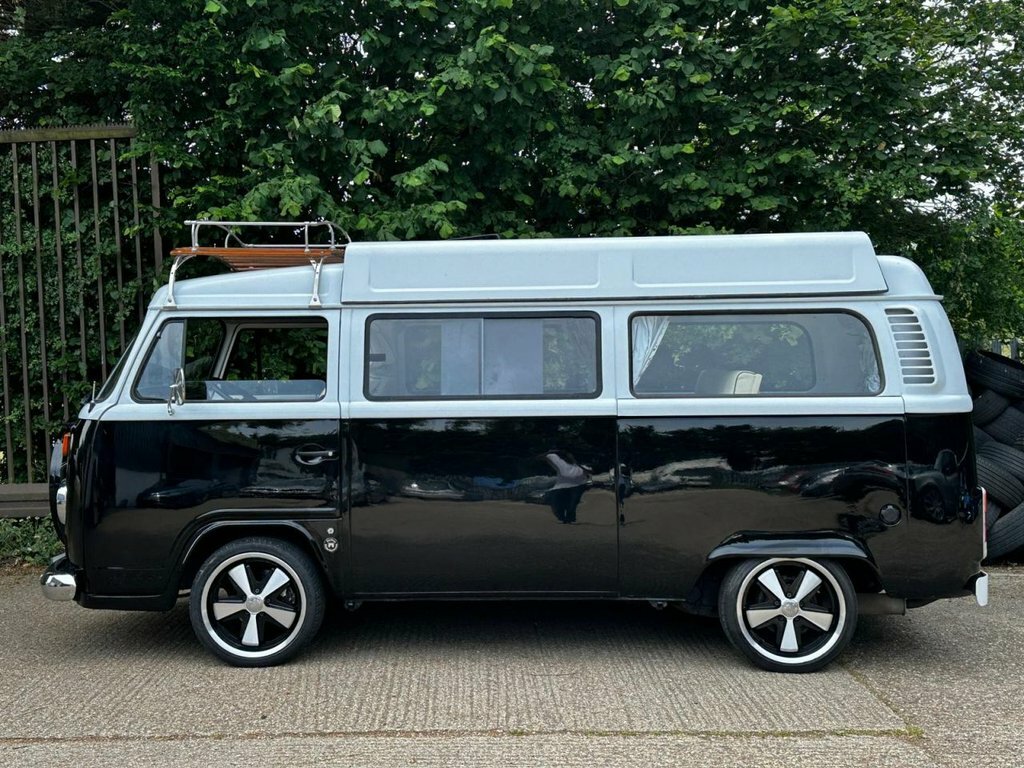 Volkswagen Campervan Transporter T30 140 Tdi Lwb Blue #9