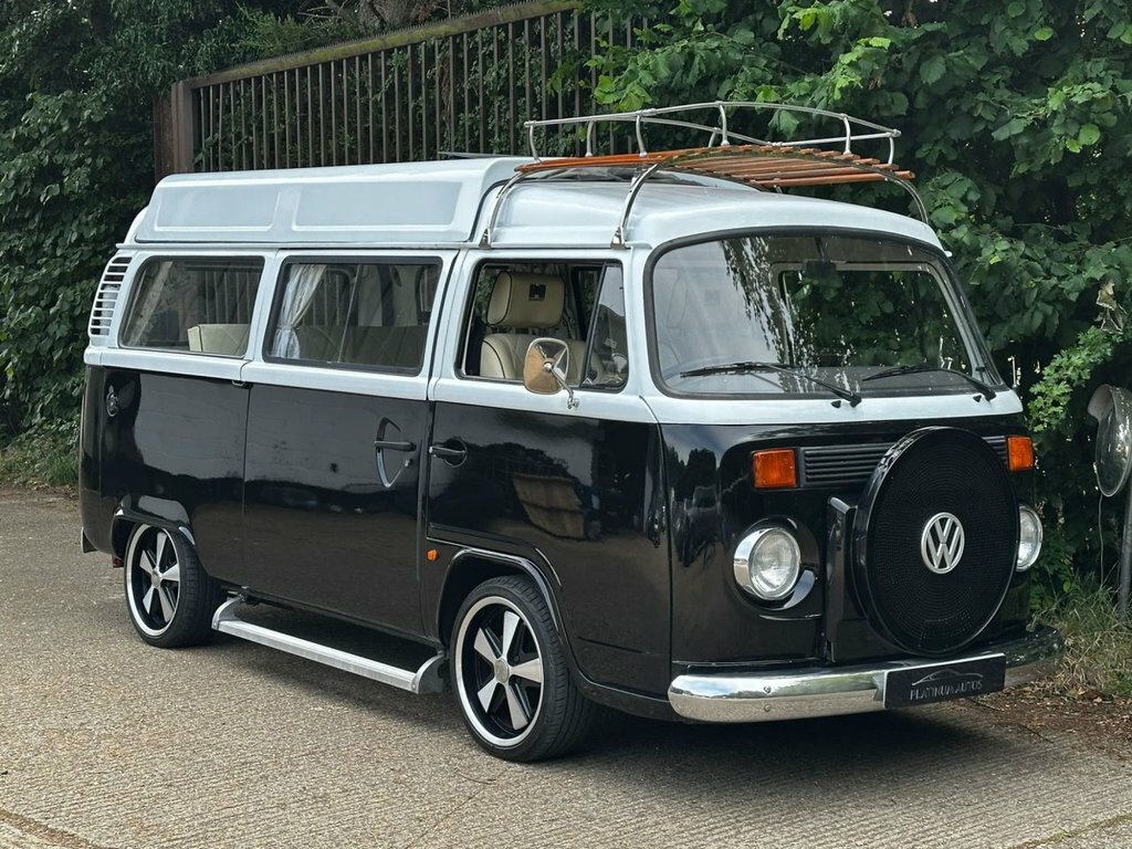 Volkswagen Campervan Petrol White #2