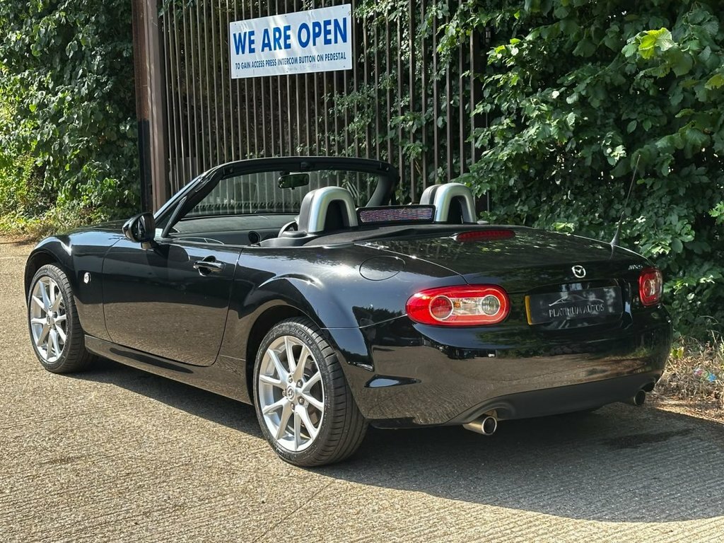 Mazda MX-5 2.0I Venture Roadster Euro 5 White #7