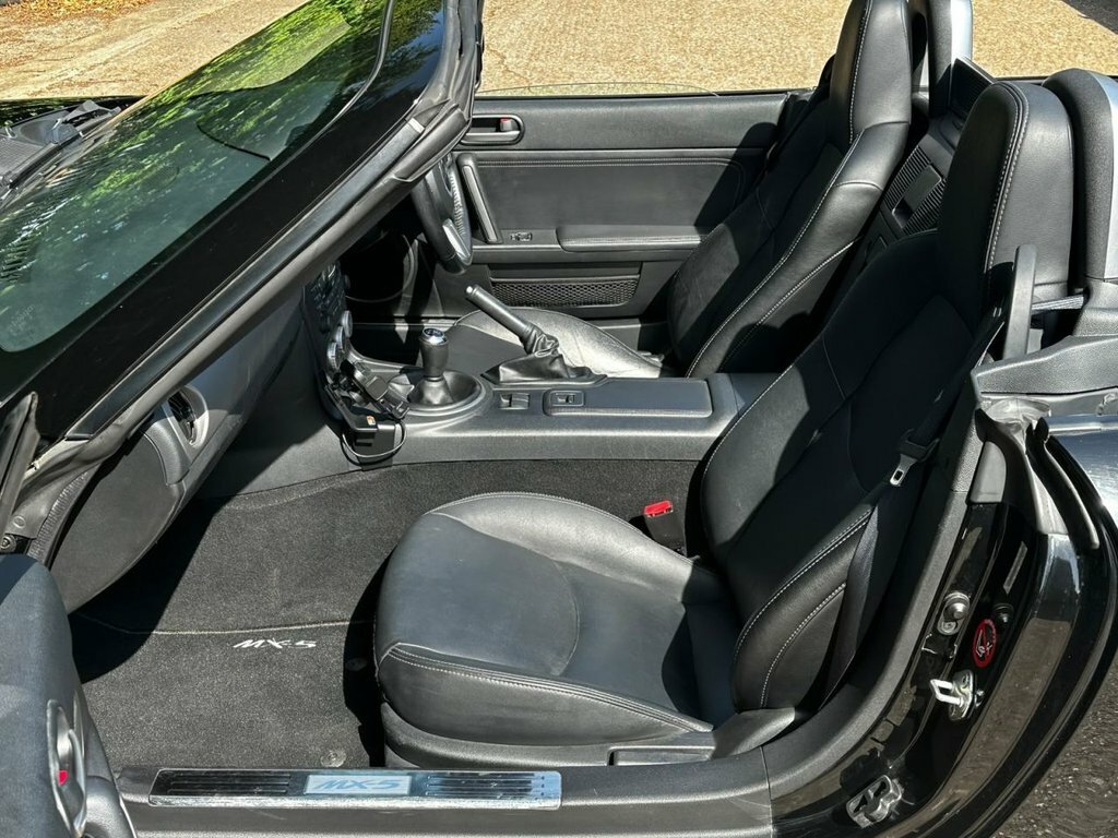 Mazda MX-5 2.0I Venture Roadster Euro 5 White #25
