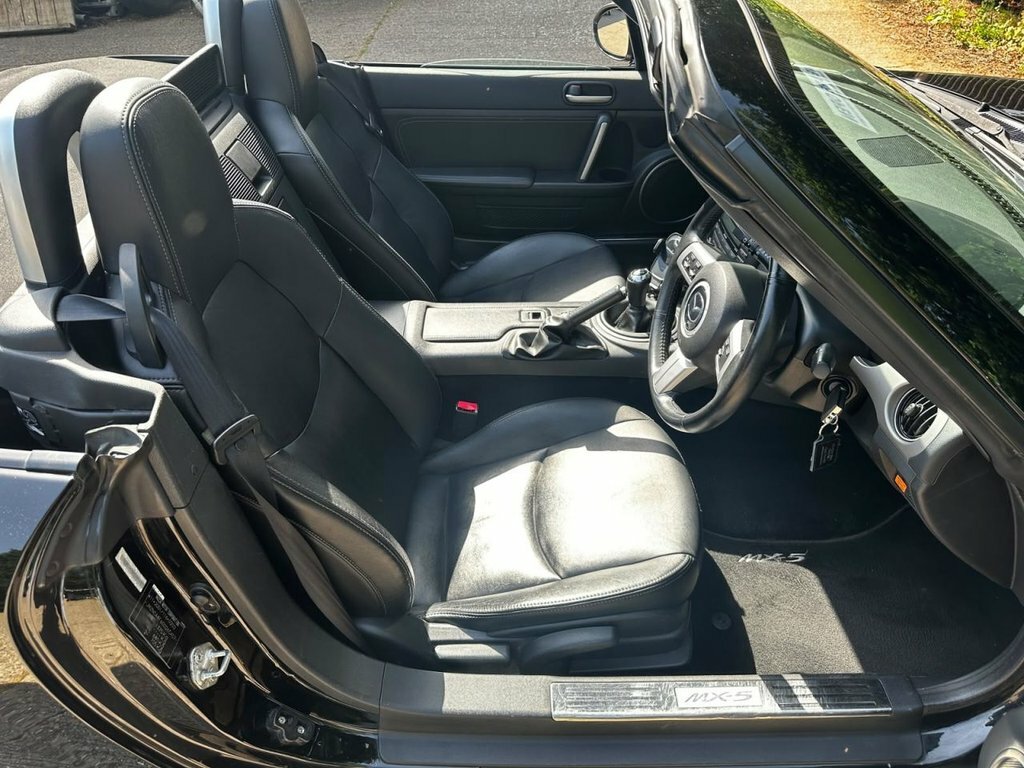 Mazda MX-5 2.0I Venture Roadster Euro 5 White #22