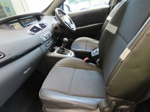 Renault Scenic Mpv Blue #10