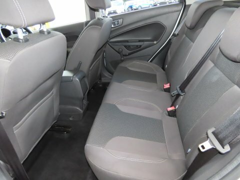 Ford Fiesta Titanium  #2
