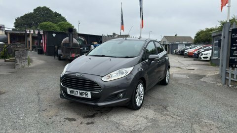Ford Fiesta Titanium #3