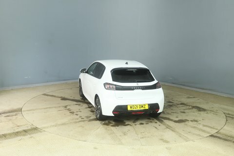 Peugeot 208 Puretech Allure Premium WD21DMZ #2