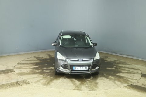 Ford Kuga 2.0 Tdci 150 Titanium X 2Wd Red #2