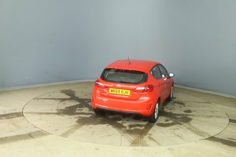 Ford Fiesta Zetec WK69OJH Red #4