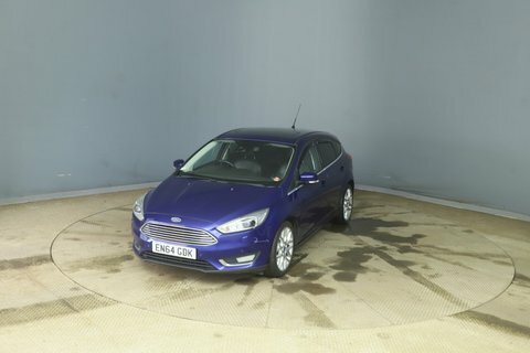Ford Focus Petrol White #3