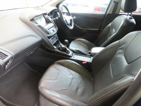 Ford Focus Petrol White #11