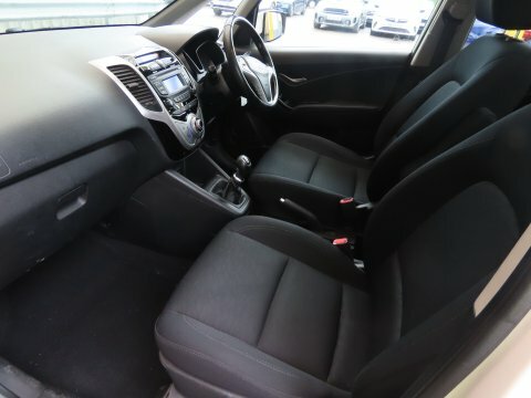 Hyundai Ix20 2 Blue #11
