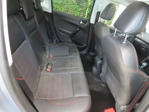 Peugeot 2008 Puretech S S  #6