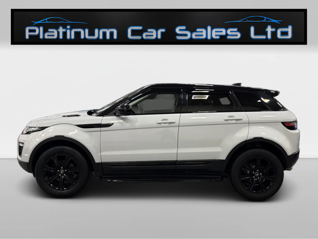 Land Rover Range Rover Evoque Ed4 Se Tech Bla PE67XGT White #4