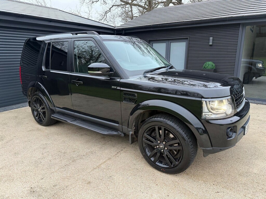 Land Rover Discovery 3.0 4 Sd V6 Se Tech 4Wd Euro 6 Ss Black