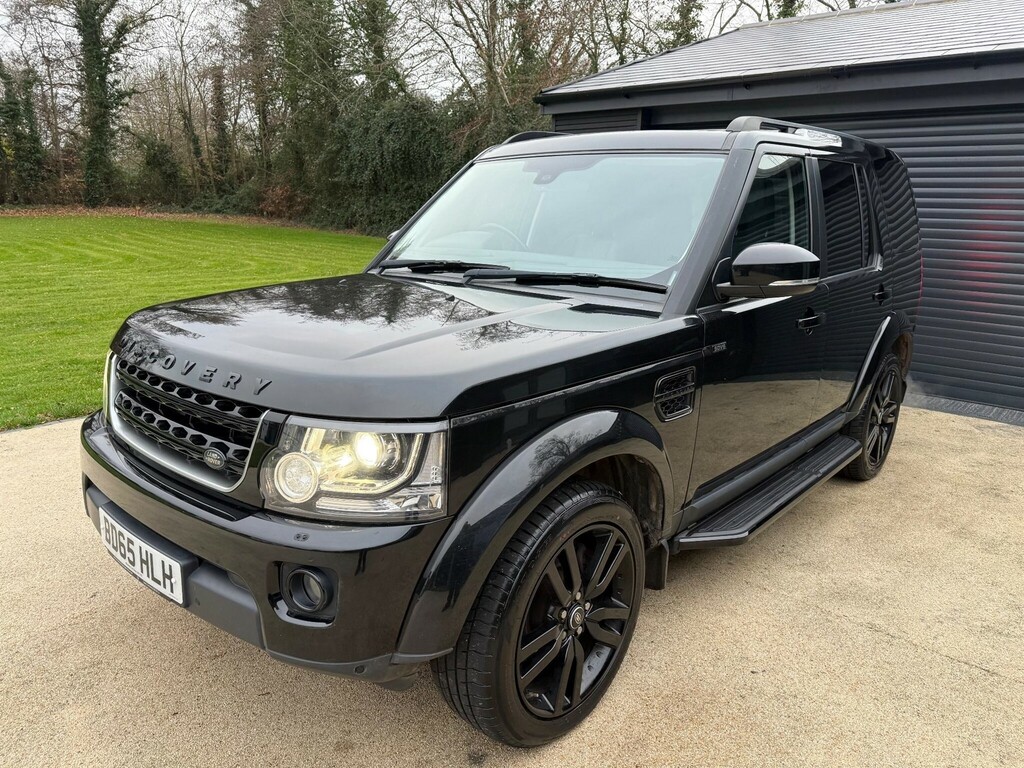 Land Rover Discovery 3.0 4 Sd V6 Se Tech 4Wd Euro 6 Ss BD65HLH Black #2