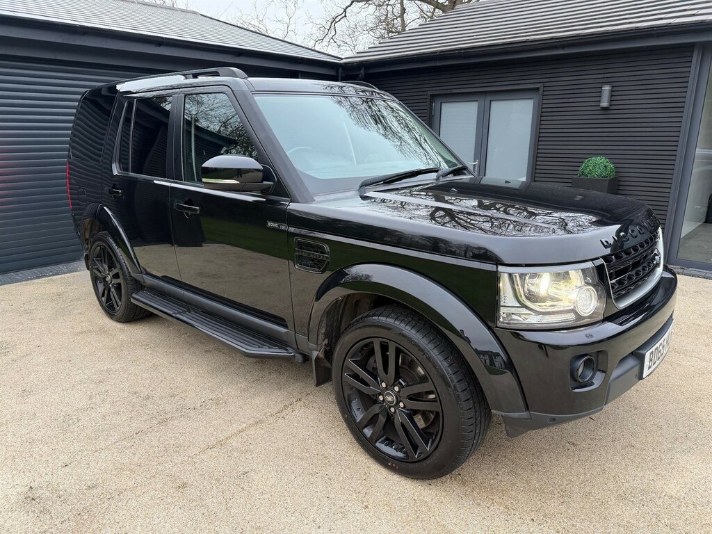 Land Rover Discovery 3.0 4 Sd V6 Se Tech 4Wd Euro 6 Ss BD65HLH Black #5