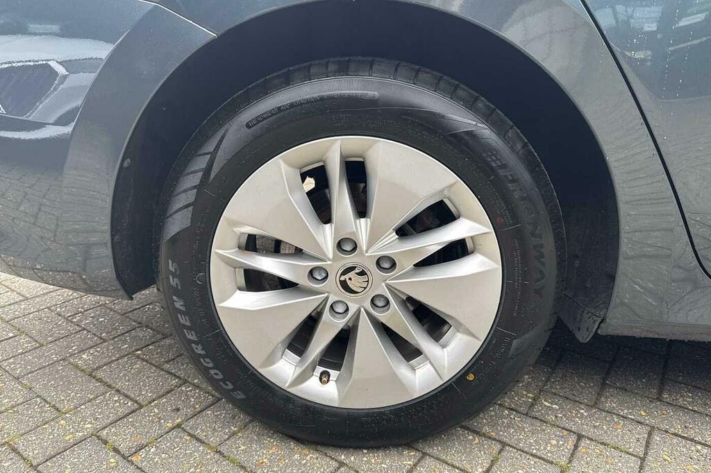 Skoda Octavia 1.0 Tsi E-tec Se Technology Dsg Grey #5