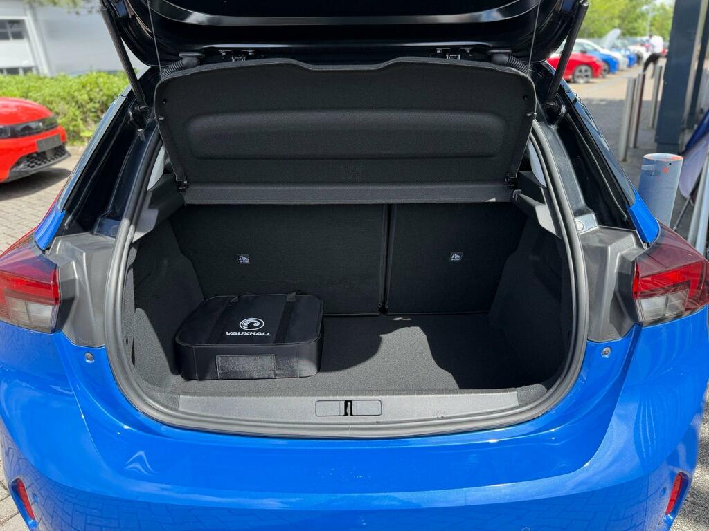 Vauxhall Corsa-e 50Kwh Griffin 7.4Kw Charger Blue #3