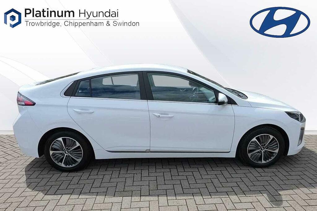 Hyundai Ioniq 1.6 Gdi Plug-in Hybrid Premium Dct White #5