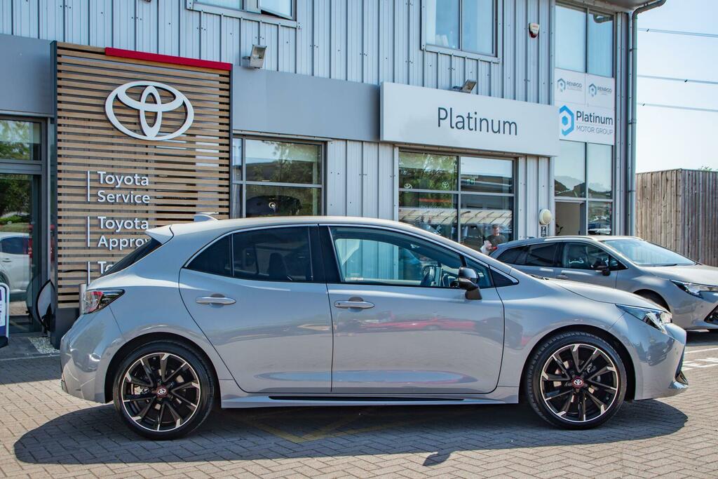 Toyota Corolla 1.8 Vvt-h Gr Sport Cvt Euro 6 Ss Grey #3