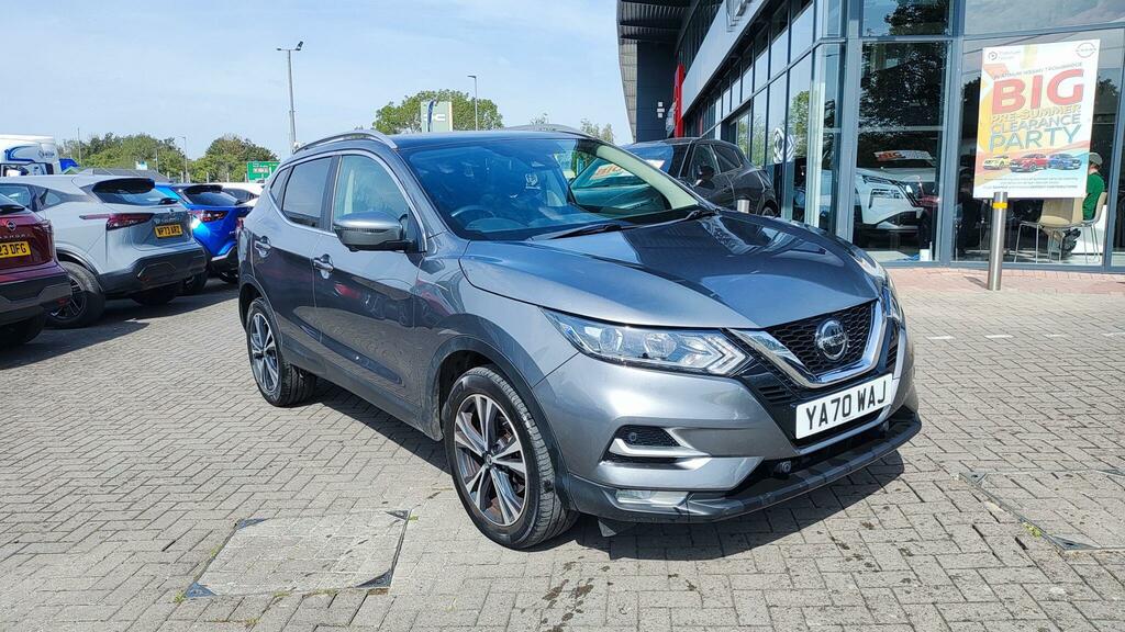 Nissan Qashqai 1.3 Dig-t N-connecta Euro 6 Ss Grey