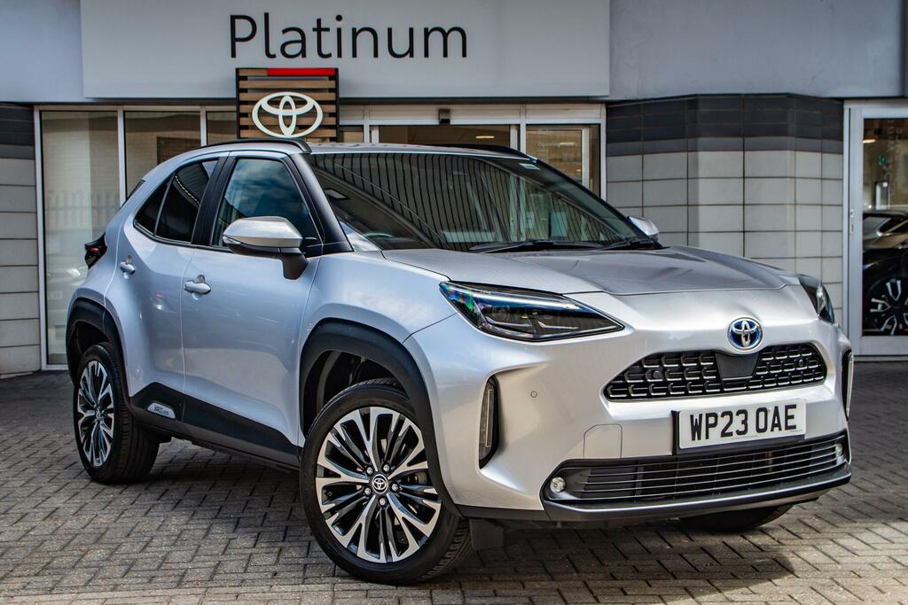 Toyota Yaris Cross 1.5 Vvt-h Excel E-cvt Euro 6 Ss Silver
