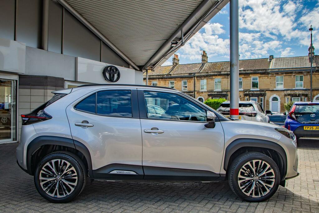 Toyota Yaris Cross 1.5 Vvt-h Excel E-cvt Euro 6 Ss  Silver #3