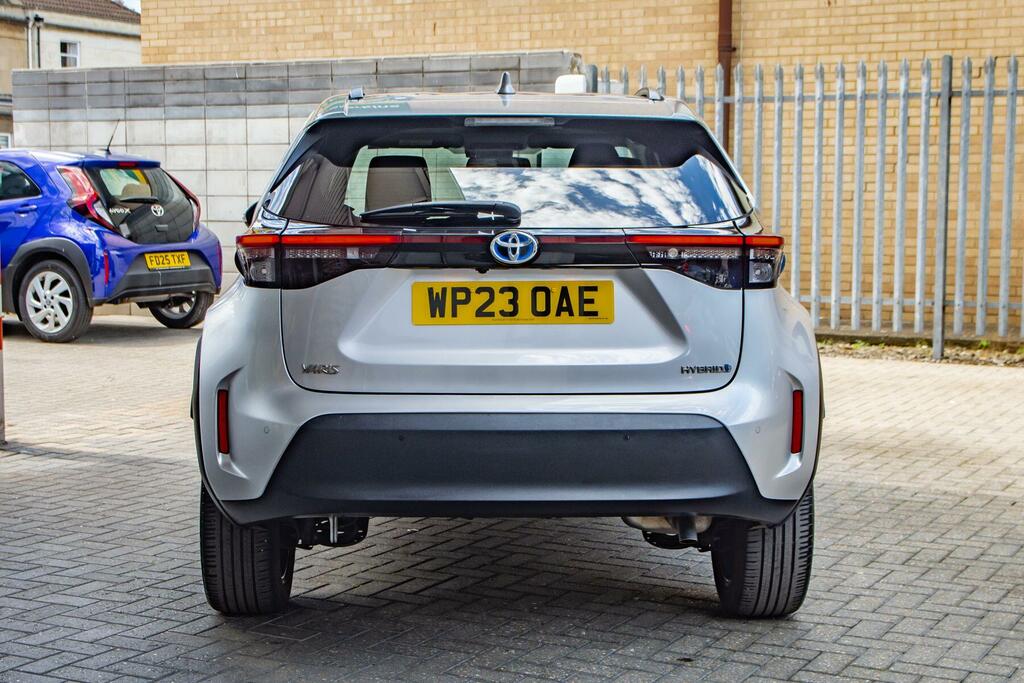 Toyota Yaris Cross 1.5 Vvt-h Excel E-cvt Euro 6 Ss  Silver #4