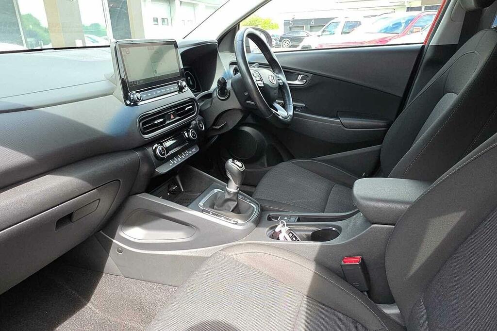 Hyundai Kona 1.0 Tgdi 48V Mhev Premium CU22XZF Red #2