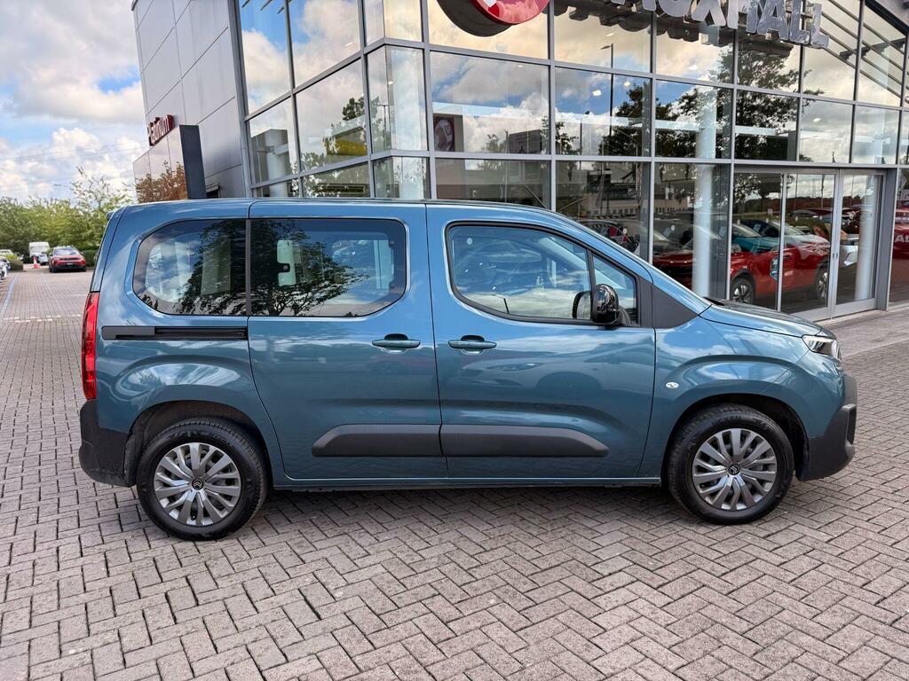 Citroen e-Berlingo 52Kwh Plus M 7.4Kw Charger WP74PRX Blue #2