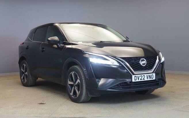 Nissan Qashqai 1.3 Dig-t Mhev N-connecta Xtron Euro 6 Ss Black