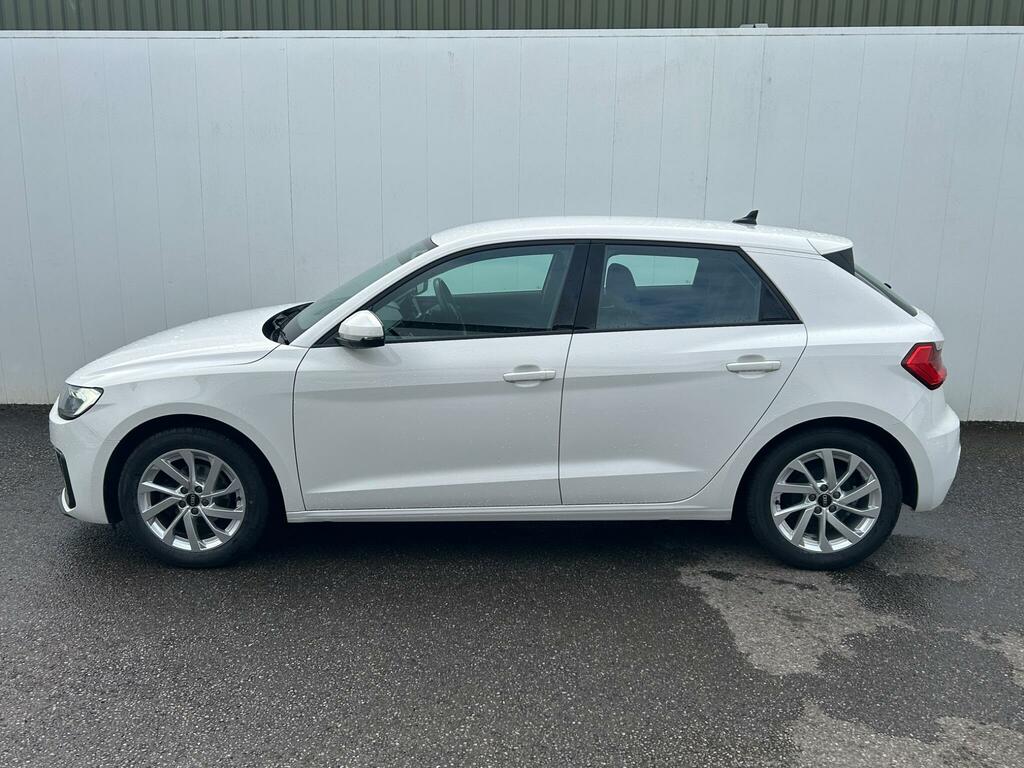 Audi A1 1.0 Tfsi 25 Sport Sportback Euro 6 Ss White #4