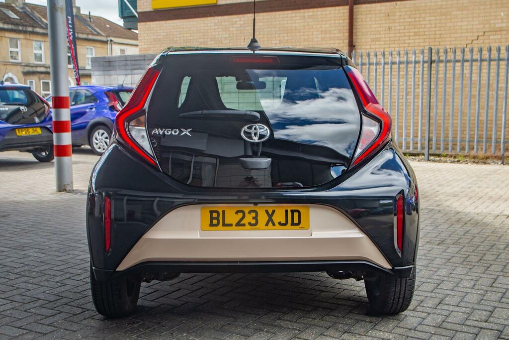 Toyota Aygo X 1.0 Vvt-i Edge Euro 6 Ss Beige #5