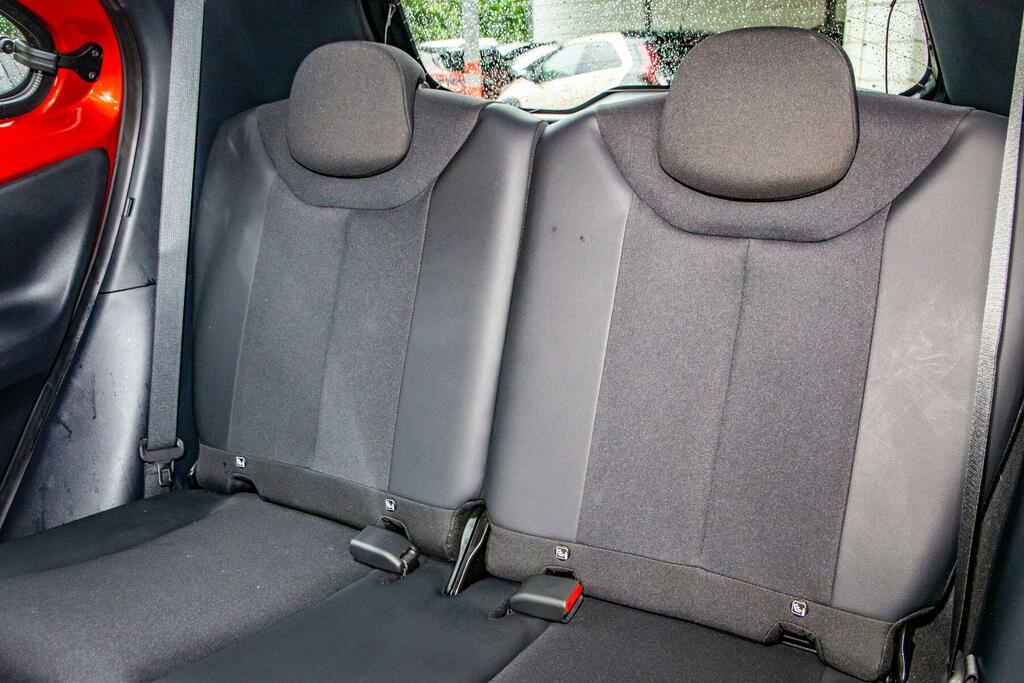 Toyota Aygo X 1.0 Vvt-i Edge Green #11