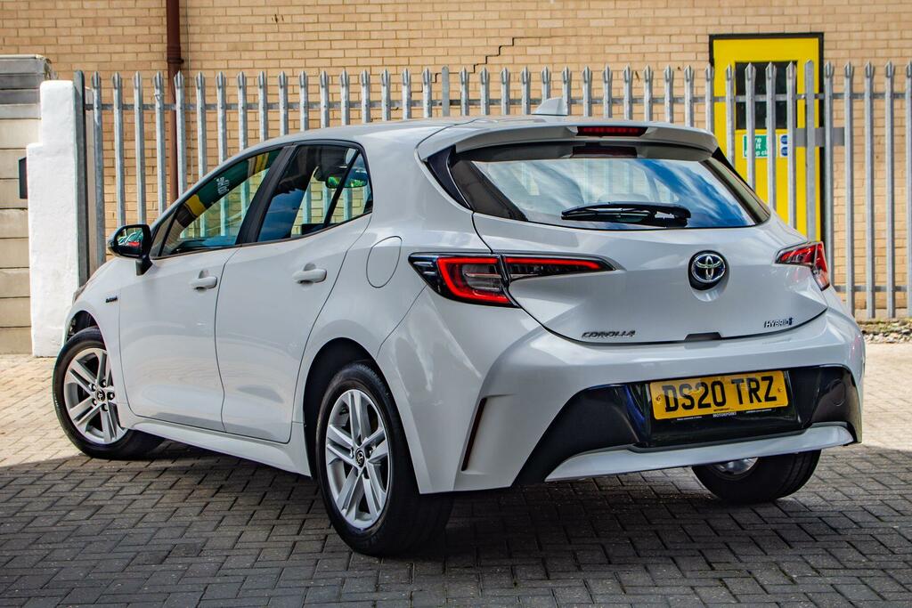 Toyota Corolla 1.8 Vvt-h Icon Cvt Euro 6 Ss White #6