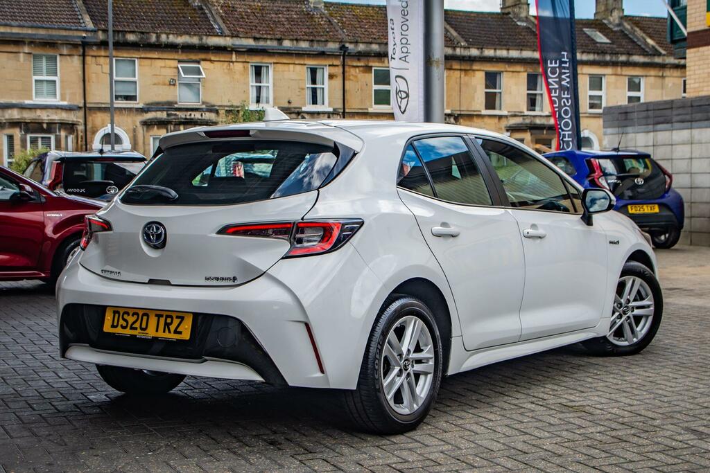 Toyota Corolla 1.8 Vvt-h Icon Cvt Euro 6 Ss White #2