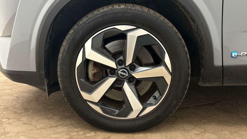 Nissan Qashqai 1.5 H E-power N-connecta Euro 6 Ss CF72LCN Grey #6