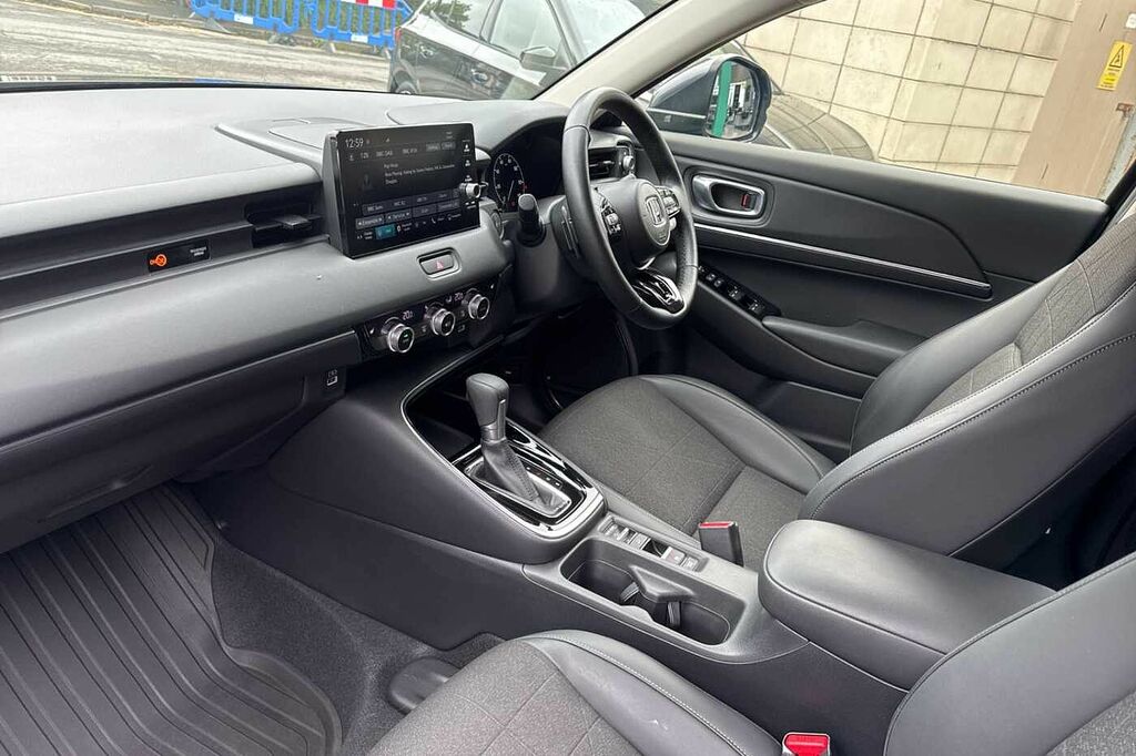 Honda Hr-V 1.5 Ehev Advance Cvt WX24YTU Grey #2