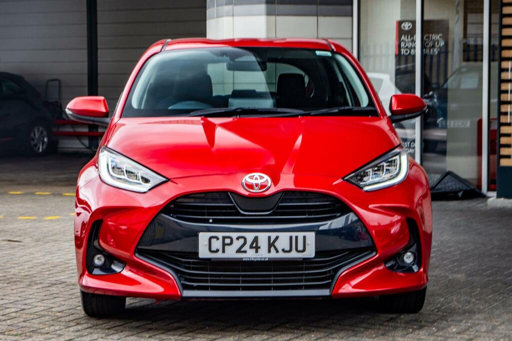 Toyota Yaris 1.5 Vvt-h Design E-cvt Euro 6 Ss CP24KJU Red #5