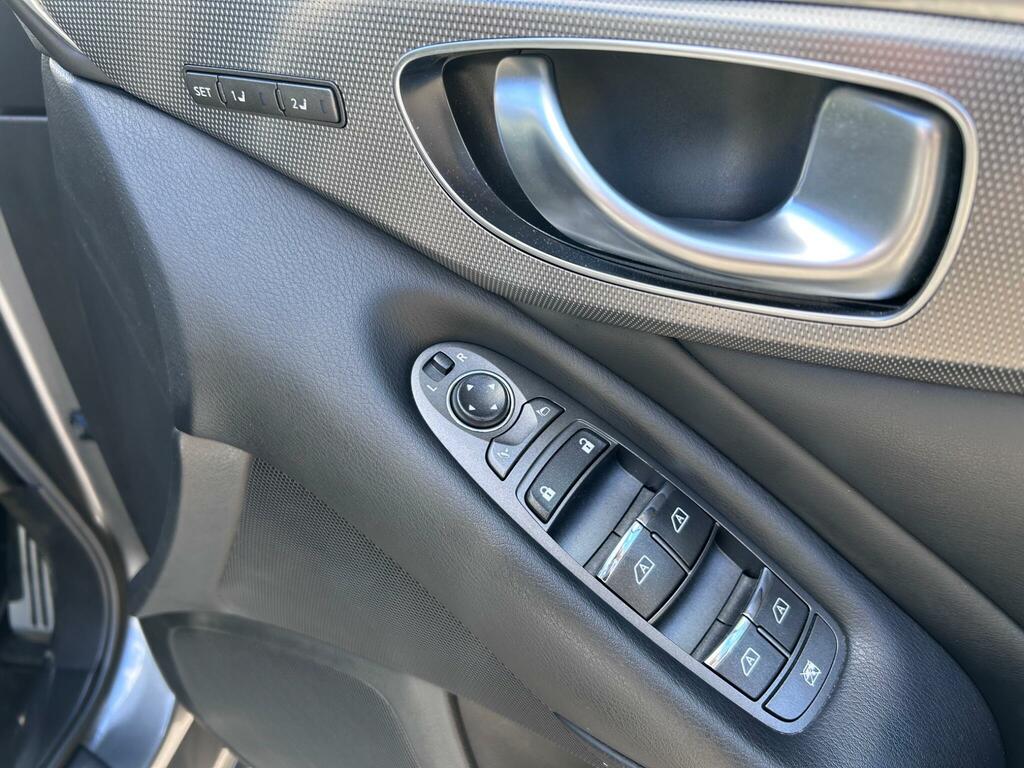 Infiniti Q50 Black #20