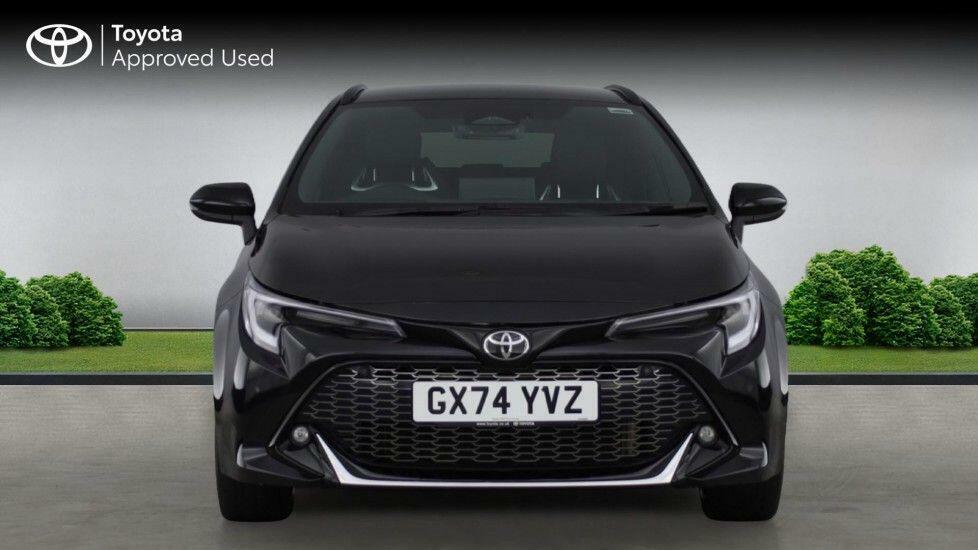 Toyota Corolla 2.0 Vvt-h Gr Sport Touring Sports Hybri Black #4