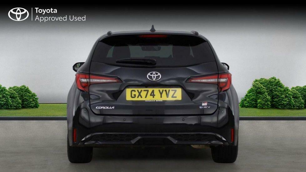 Toyota Corolla 2.0 Vvt-h Gr Sport Touring Sports Hybri Black #3