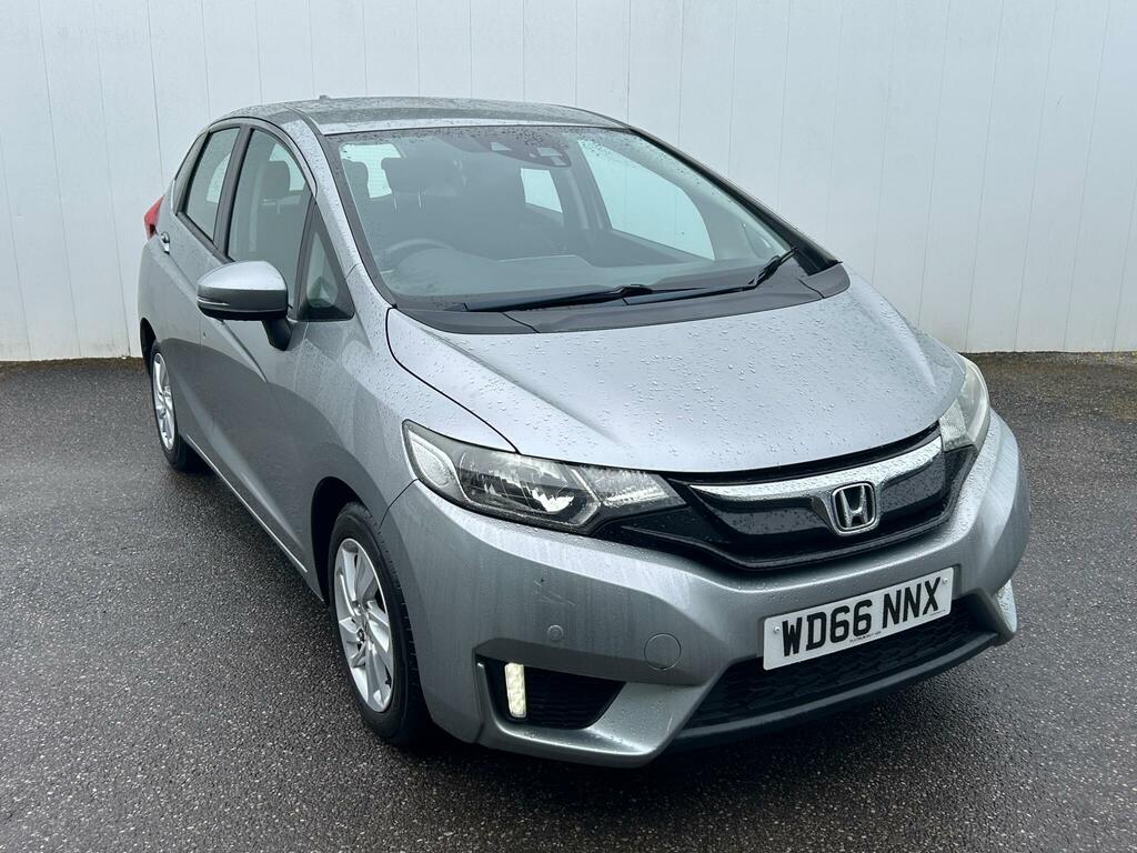 Honda Jazz 1.3 I-vtec Se Euro 6 Ss Silver