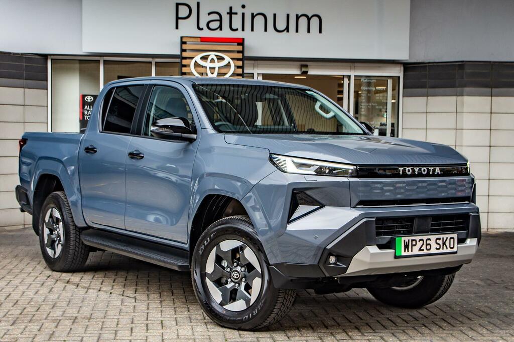 Toyota HILUX 59.2Kwh Invincible Awd 